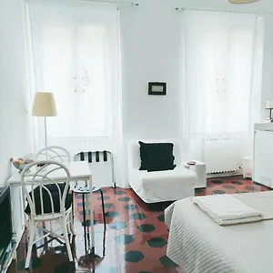Lucretia House Firenze